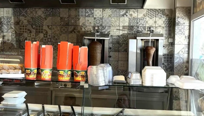 Kebab House Milovice -  Vzhled A Atmosfera - V Konírnách 519