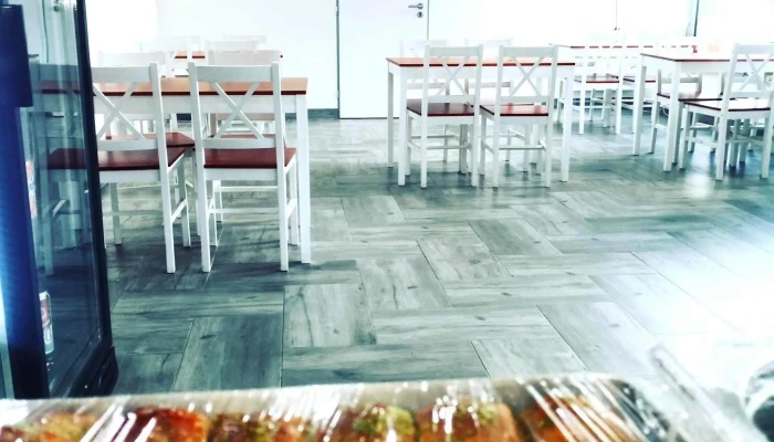 Kebab Pizza U Turka Z Alanya Vse - 1. Máje 66