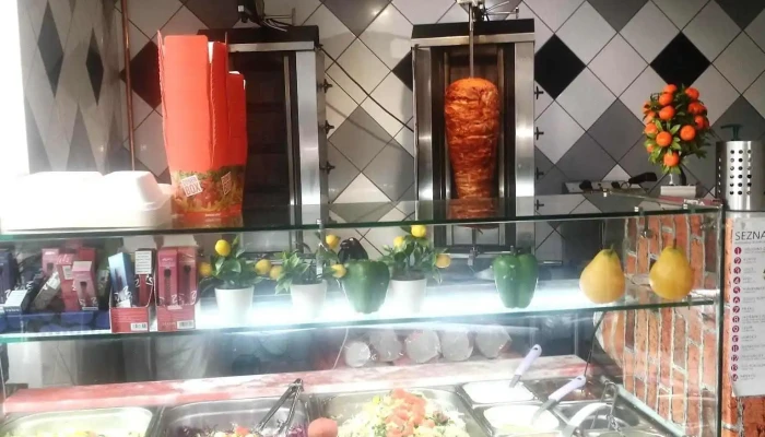 Kebab Pizza U Turka Z Alanya Vzhled A Atmosfera - 1. Máje 66