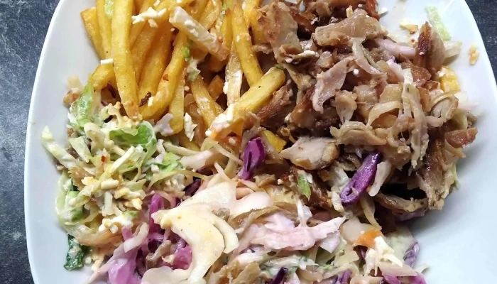 Kebab Samuel -  Fotky - Mladá