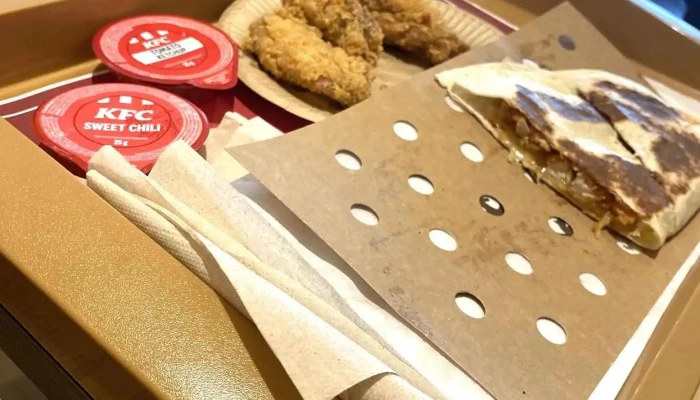 Kfc -  Jidlo A Piti - Pelhřimovská 72/7