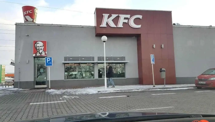 Kfc Praha Globus Zličín Dt - Zličín
