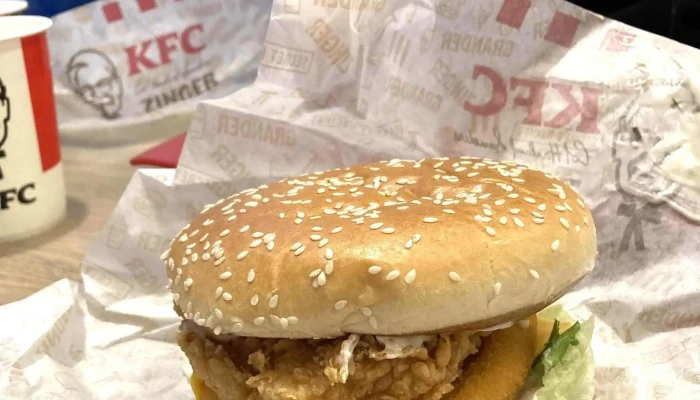 Kfc Praha Pruhonice Restaurace - Praha-říčany U Prahy