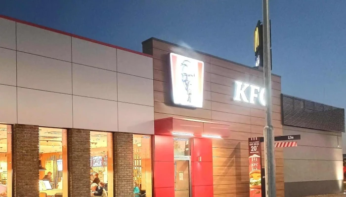 Kfc -  Rychle Občerstveni - Pelhřimovská 72/7