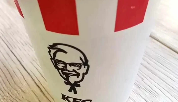 Kfc -  Videa - Rorejcova 906