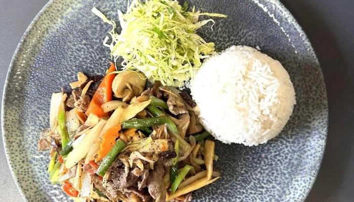 Khanh Bao Restaurace Jidlo A Piti - Havlíčkova 134