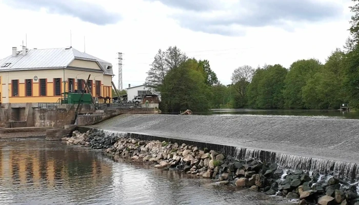 Kiosek nad jezem - Mnichovo Hradiště