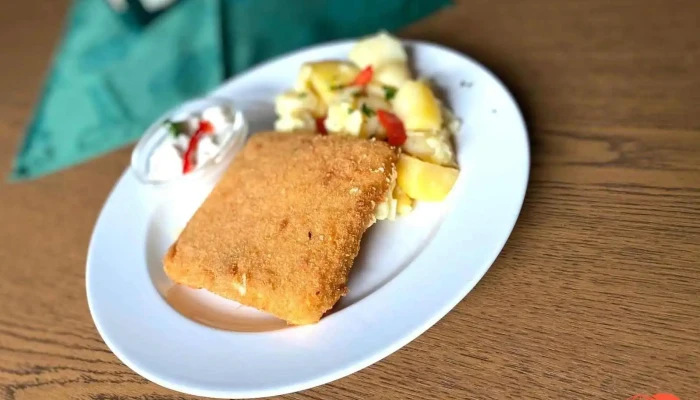 Knedlikove Okenko Restaurace Sokolovna Jidlo A Piti - Mírové Nám. 77