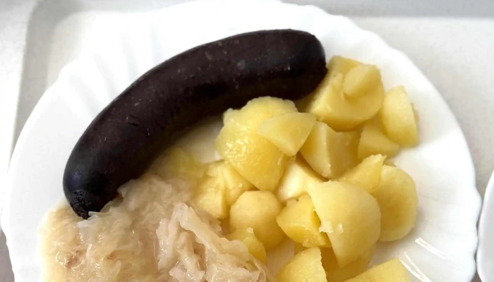 Kohout A Synove   Reznictvi Jidelna Restaurace - Obříství