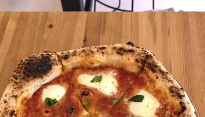 Konzoom -  Bistro - Na Závodí 533