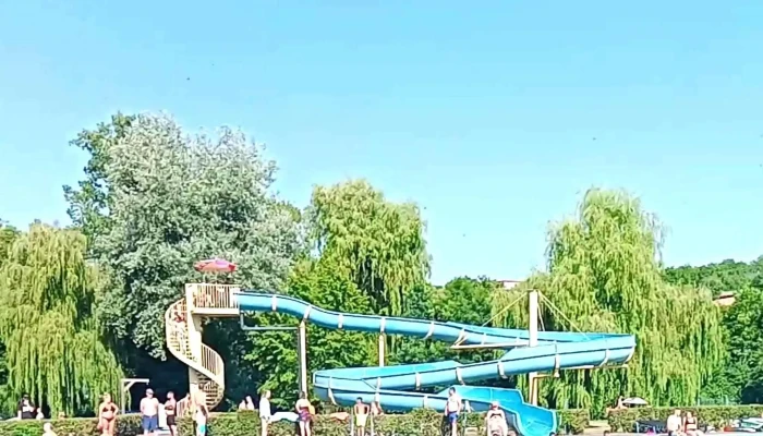 Koupaliste Kyselka Bazeny A Koupaliště - Kyselská 406