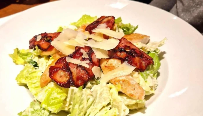 Kozlovna U Paukerta -  Salat Caesar - Staré Město