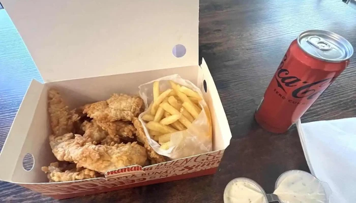 Kridelko   Chicken Wings Strips Comfort Food - Husovo Nám. 8
