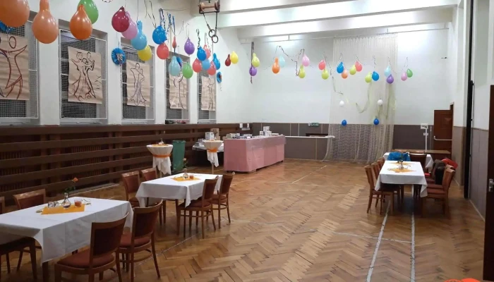 Kulturní dům Staříč - 739 43 Staříč