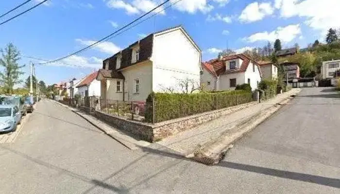 Kvetiny Andre Street View A 360deg - Nad Nádražím 604