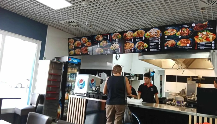 Kyoto Fast Food -  Vzhled A Atmosfera - Vinařická E2152