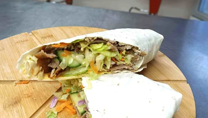 La Familia Kebab -  Vse - Husovo Nám. 33
