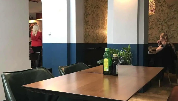 La Farina Ristorante Pizzeria Vzhled A Atmosfera - Kouřimská 9b
