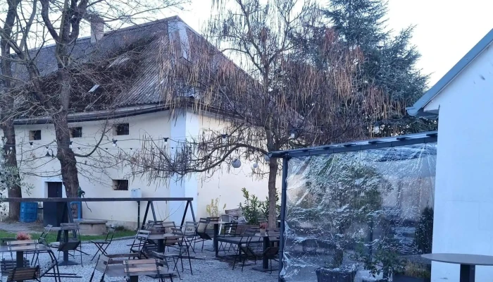 La Fontana -  Hledam - Anežky České 433