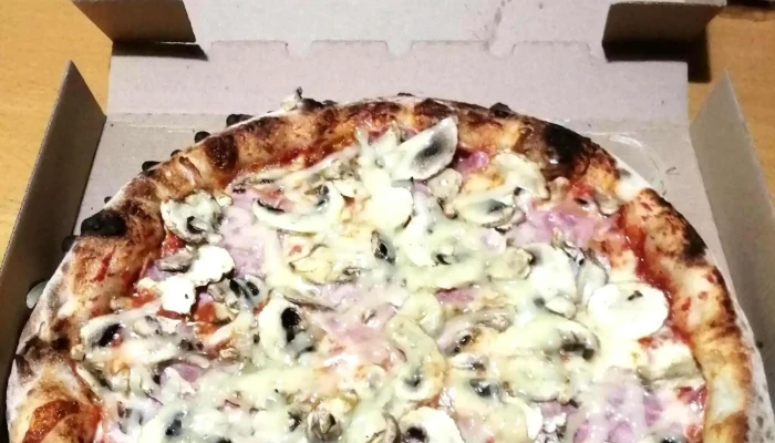 La Pisa Pizzerie -    Mlada Boleslav Hodnoceni - Staroměstské Nám. 153