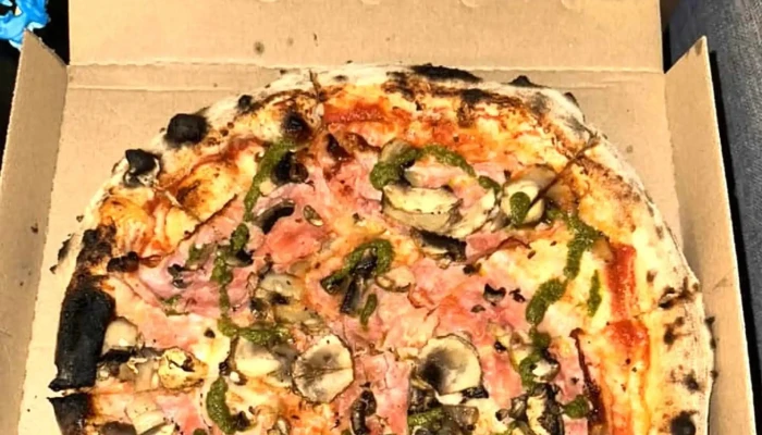 La Pisa Pizzerie -    Mlada Boleslav Rozvoz Pizzy - Staroměstské Nám. 153
