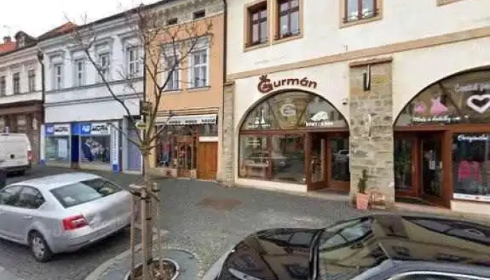 La Pisa Pizzerie -    Mlada Boleslav Street View A 360deg - Staroměstské Nám. 153