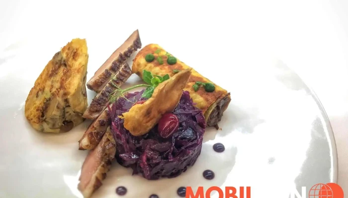 La Villa Restaurant -  Jidlo A Piti - Stráže 3661