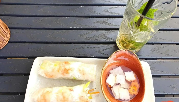 Lankas Asian Cuisine Jarni Zavitky - Husovo Nám. 17
