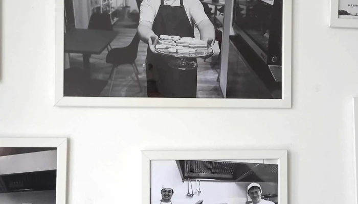 Levandulove Bistro Vraz   Misto Kde Mlsani Ma Smysl čislo - Květnová 80