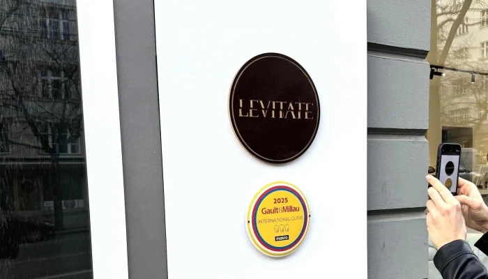Levitate - Vinohrady