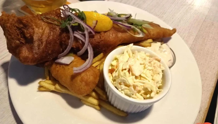 Lod Pivovar Fish And Chips - Praha 1