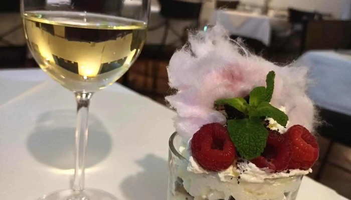 Lovas Lovas Parfait - Husova 527