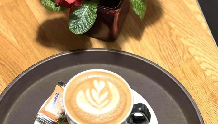 Lusso Caffe -  Cappuccino - Jana Antonína Bati 5648