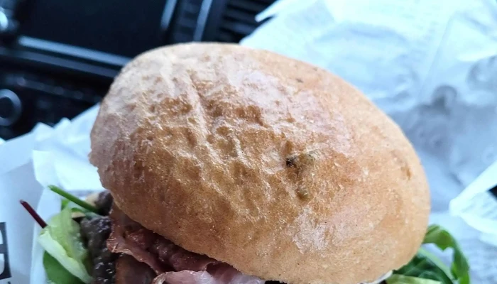 Magic Burger -  Jak Se Dostat - Mírové Nám. 37