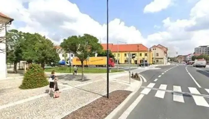 Magic Burger -  Street View A 360deg - Mírové Nám. 37