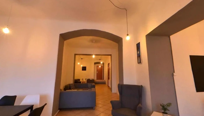 Maka Coffee Street View A 360deg - 331 24