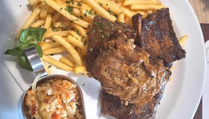 Maple Restaurant -  Nejnovejsi - Jiráskova 533