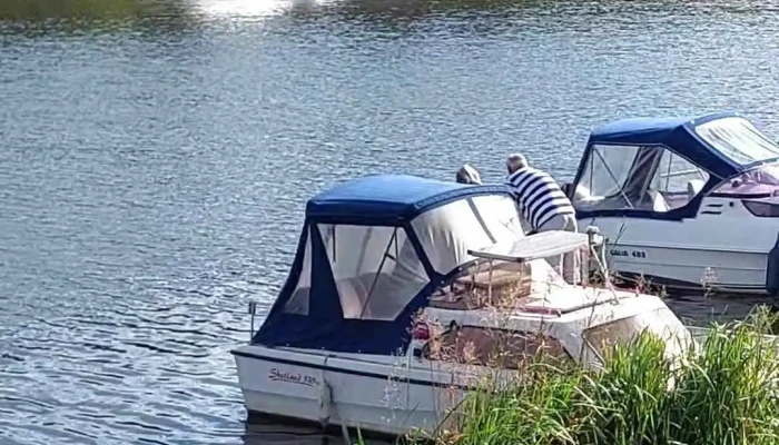 Marina -    Lode A Karavany Sro Tynec Nad Labem Exterier - Bělohorská 645