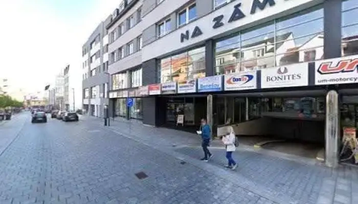 Martin Klimes Servisbenesov Street View A 360 - Tyršova 2071