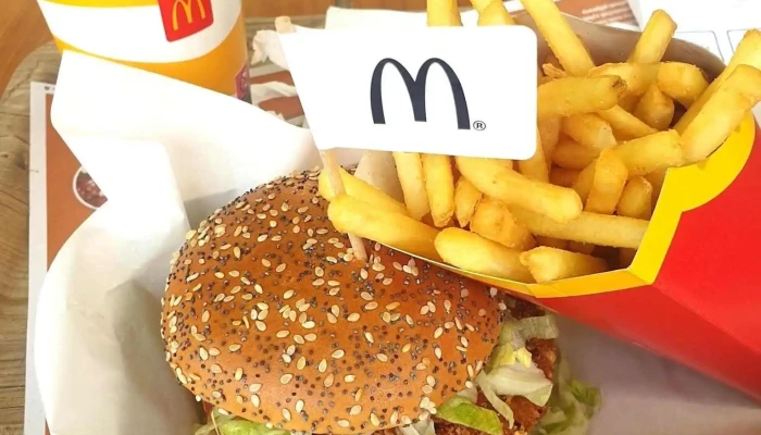 Mcdonalds Hranolky - Italská 50
