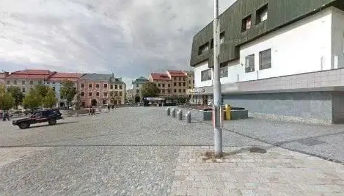 Mcdonalds Street View A 360deg - Masarykovo Nám. 68