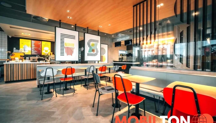 Mcdonalds Vzhled A Atmosfera - Bratří Bendů 803