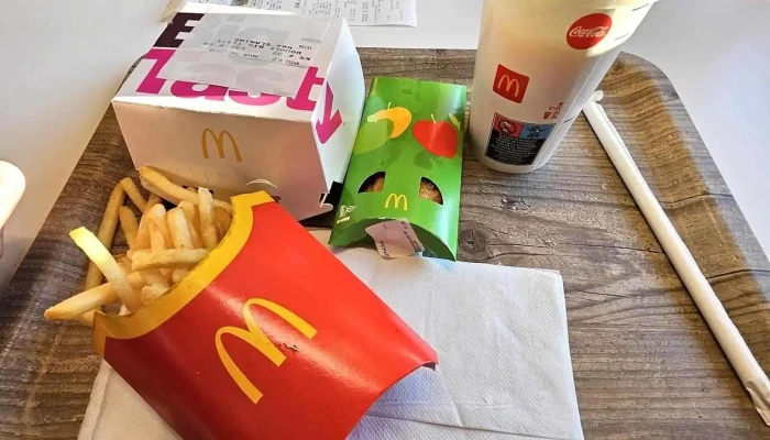 Mcdrive Jidlo A Piti - Mladá Boleslav Iii