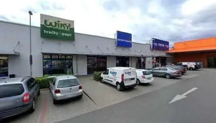 Mega Pizza -  Street View A 360deg - Plzeňská 475