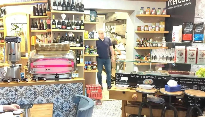 Mercato 33 -  Vzhled A Atmosfera - Na Valech 700/33
