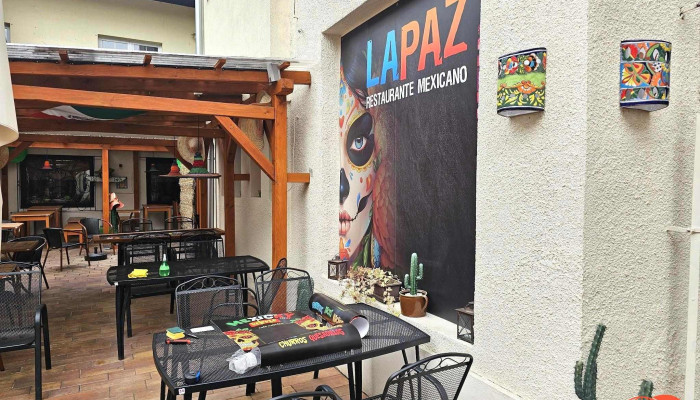 Mexicka Restaurace La Paz Kladno Vzhled A Atmosfera - Nám. Edvarda Beneše 1467