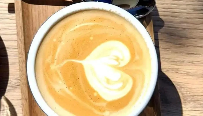 Mezi Dvorky -  Caffe Latte - Centrum
