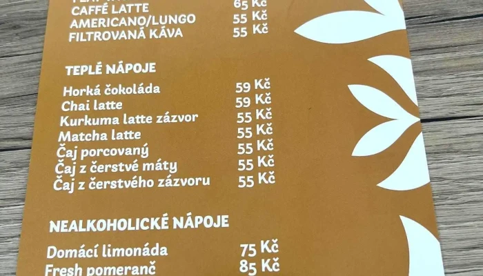 Mezi Dvorky -  Menu - Centrum