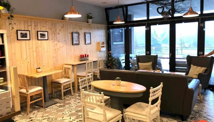 Mezikafe Vzhled A Atmosfera - Nám. 8. Května 335