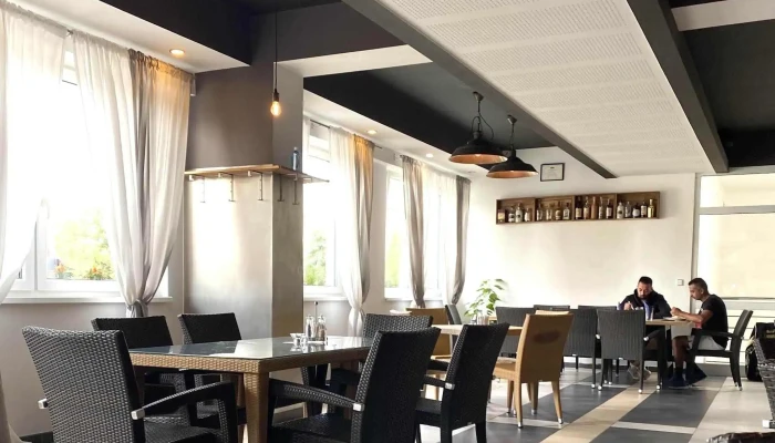 Milten Restaurant And Bar -  Restaurace - Mladá